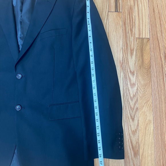 House of Benet Tailored 3 Piece Suit - Picture 12 of 16